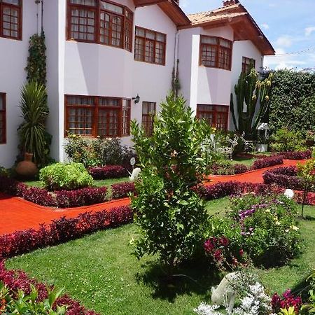 Hotel & Bungalows Villa Valencia Huaraz  Εξωτερικό φωτογραφία