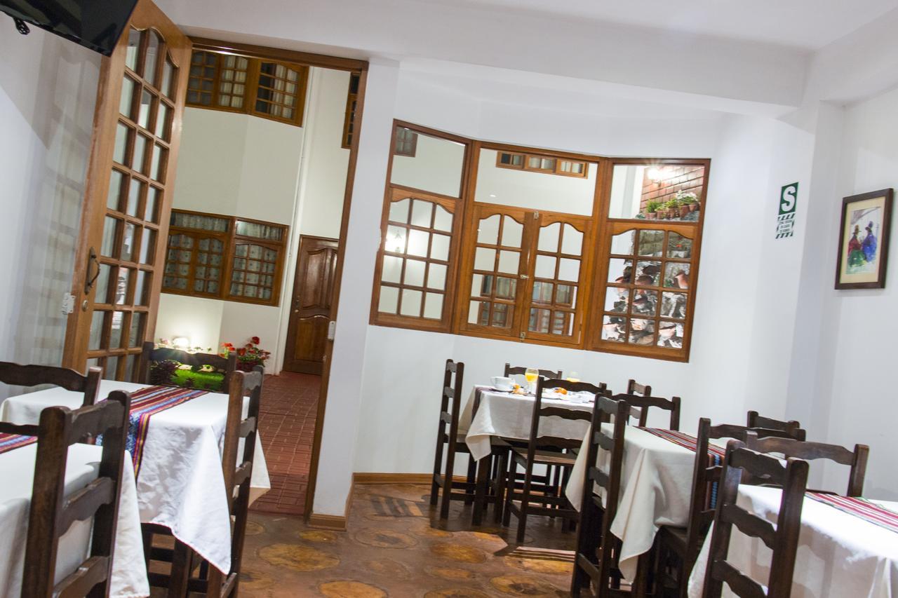 Hotel & Bungalows Villa Valencia Huaraz  Εξωτερικό φωτογραφία