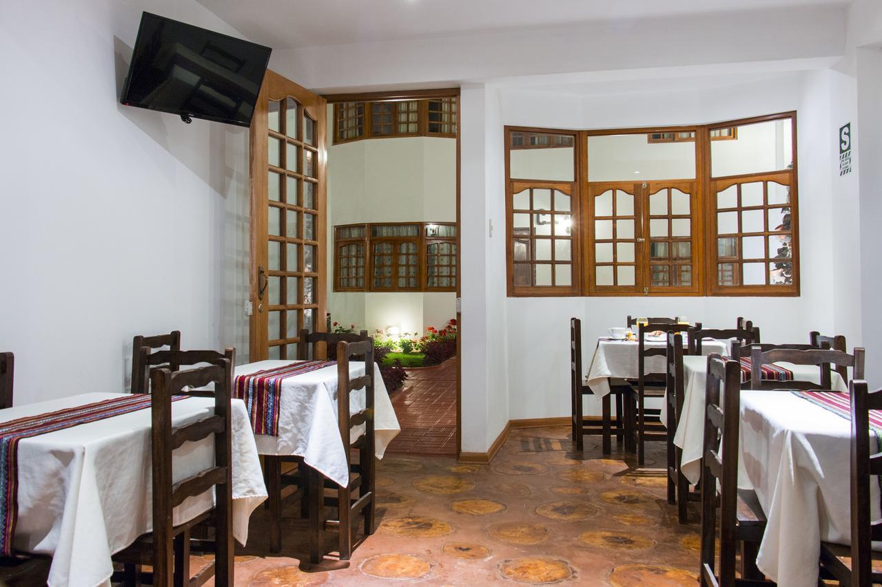 Hotel & Bungalows Villa Valencia Huaraz  Εξωτερικό φωτογραφία
